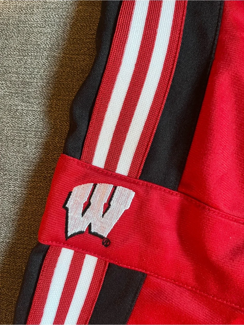 Adidas Baby Boy’s 12 Month Wisconsin Badgers Outfit